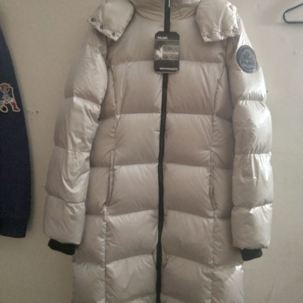 Pajari full length xl brand new retail 500$